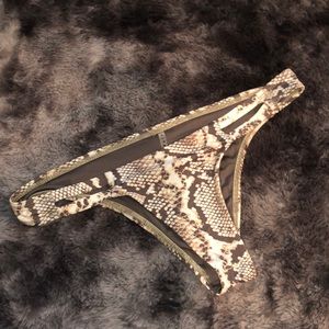 VITAMIN A swim bottom